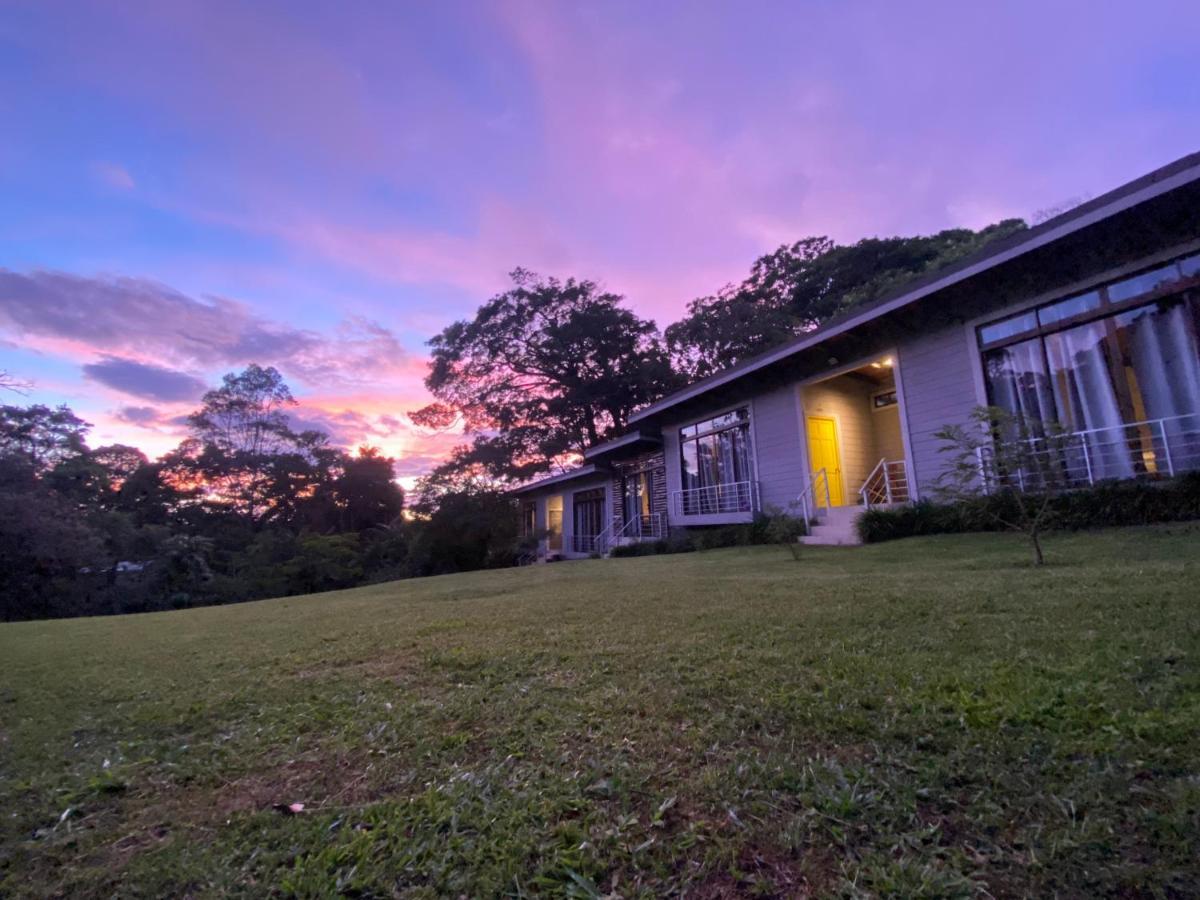 Yerbabuena Lodge Monteverde 외부 사진