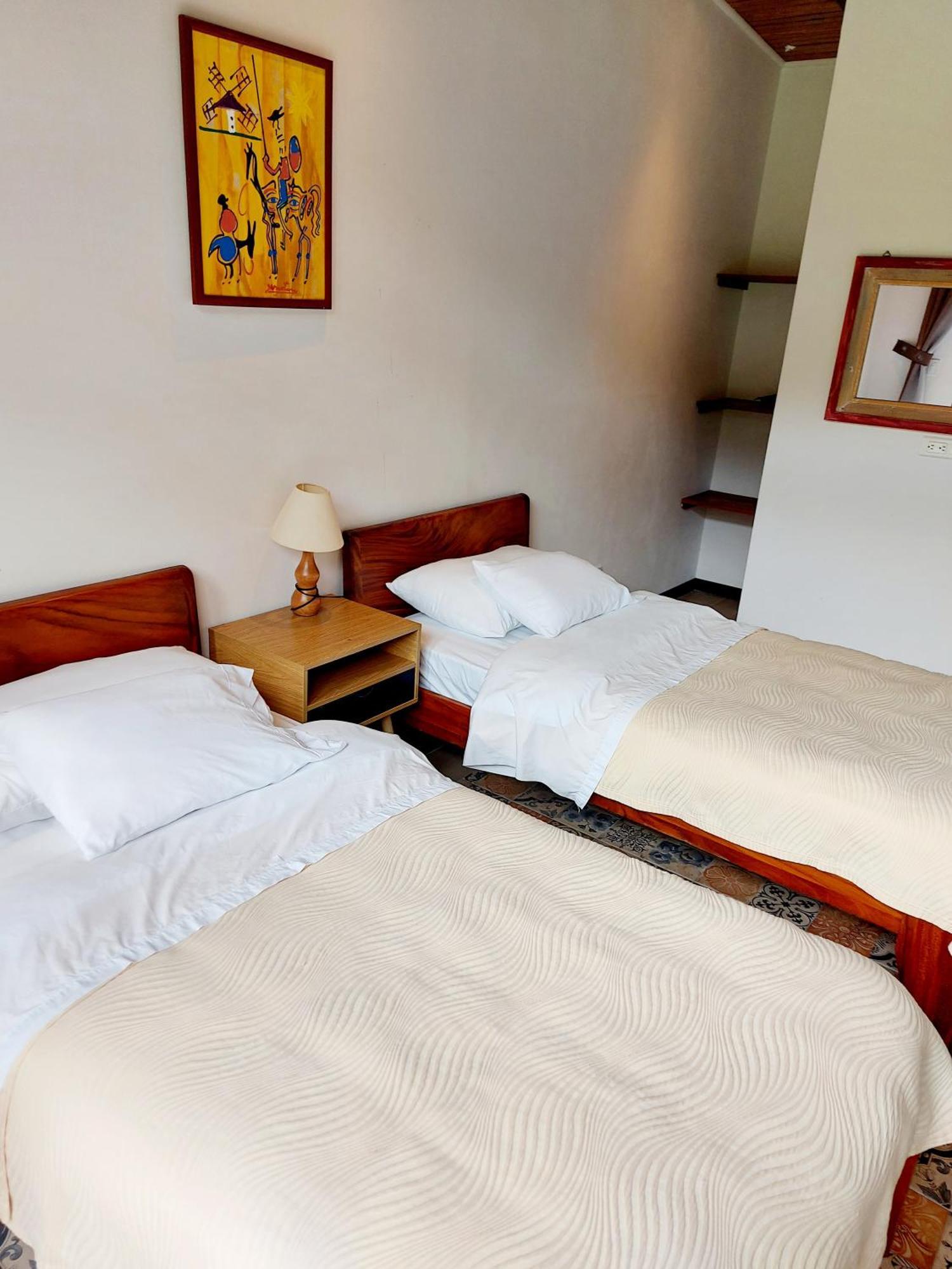 Yerbabuena Lodge Monteverde 외부 사진